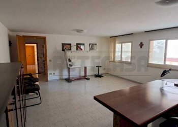 7f1ae03e-b963-4cc7-adcb-3349ca53d150.jpg - Ufficio VIA STEFANO STRUPPA SNC, Marsala - foto 6