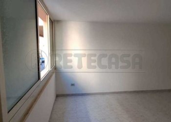 3ebf1bc6-93ef-44e7-b55e-e49bf135f7a2.jpg - Ufficio VIA STEFANO STRUPPA SNC, Marsala - foto 4