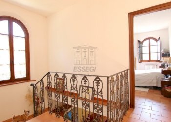 vendesi villetta indipendente con giardino capanno - Casale Via di Tiglio, Capannori - photo 21