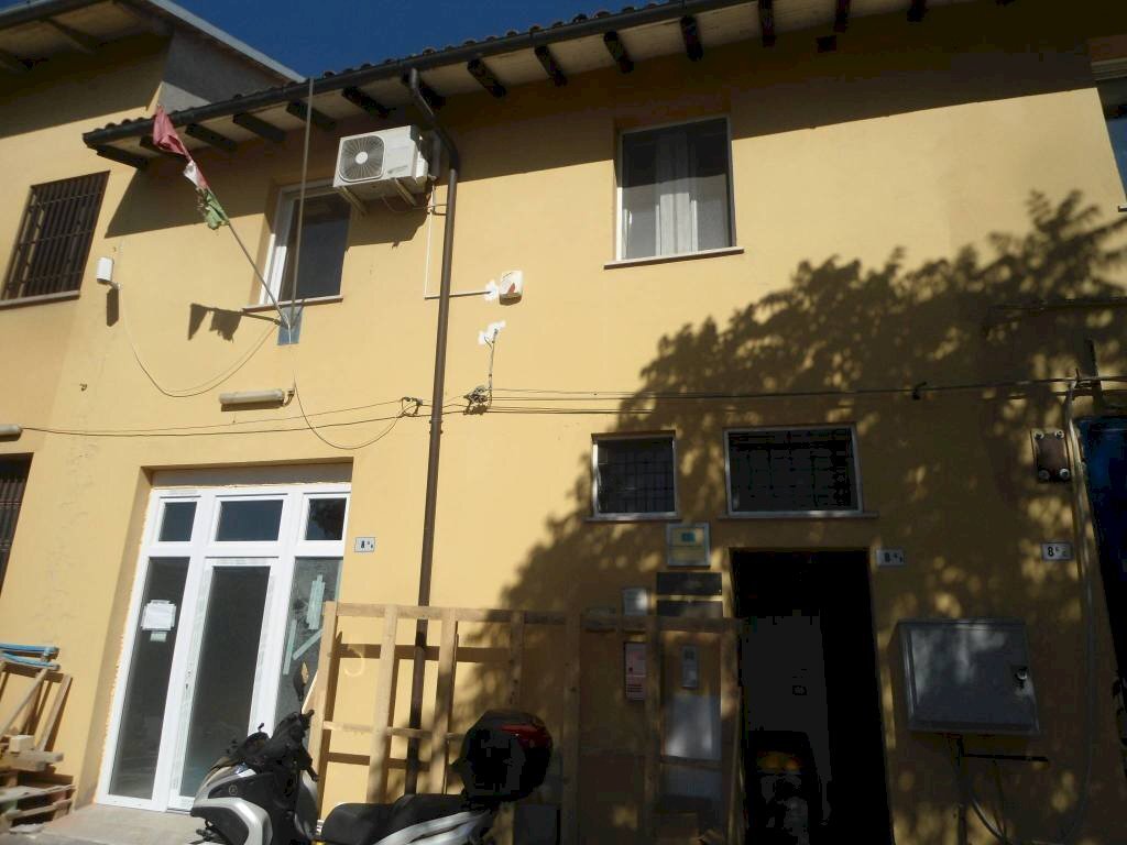 ESTERNO - Ufficio via Caduti di Amola, Bologna (zona Borgo Panigale) - foto 2