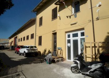 ESTERNO - Ufficio via Caduti di Amola, Bologna (zona Borgo Panigale) - foto 1