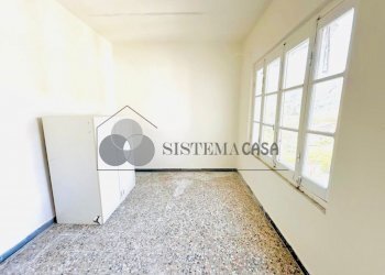 12.jpg - Three-room apartment Via della Resistenza 10, Follo - photo 2