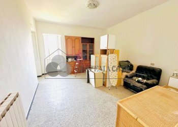 13.jpg - Three-room apartment Via della Resistenza 10, Follo - photo 4