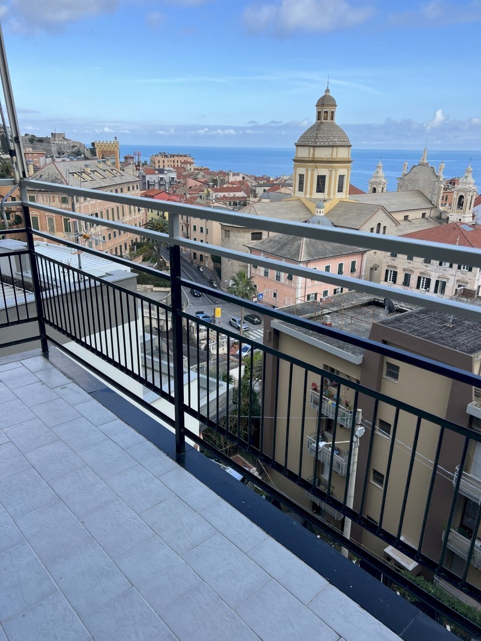 IMG_9785.JPG - Appartamento Via Caviglia 69, Finale Ligure - foto 2