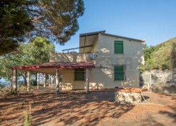 DSC_0316_edited.jpg - Terraced Villa Contrada Malapezza 8, Messina - photo 2