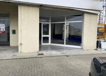 8967796e-eba5-404e-baf1-c915c0f70dbd.jpg - Locale Commerciale Sarzana - foto 7