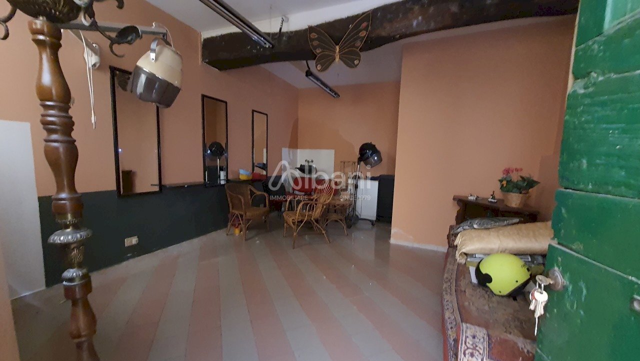 FC702_fondo commerciale_vendita_arcola_borgo (3).j - Locale Commerciale Arcola - foto 3