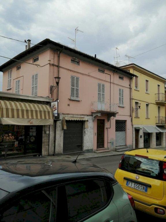 0cd8a5bf-81e4-47a0-b4f1-ffb21665cb22.JPG - Not Food Fornovo di Taro - photo 2