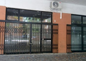 Shop Reggio nell'Emilia - photo 1