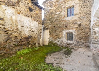 Portion of a house Borgata Foresti , Brondello - photo 14