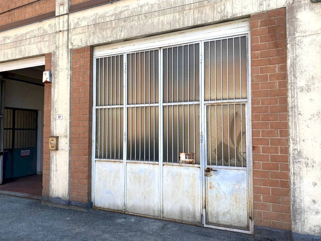 Facciata - Magazzino Località Amerique, 59, Quart - foto 3