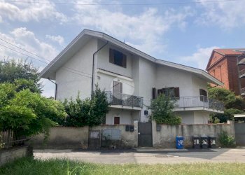 Four-room apartment Via Po, Settimo Torinese - photo 1