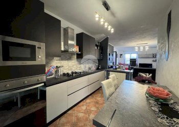 Four-room apartment Via Po, Settimo Torinese - photo 10
