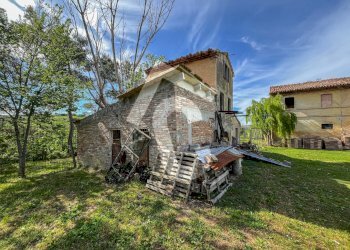 EBEED702-0062-4322-BDB3-3A7A319D75ED.jpeg - Terreno edificabile Jesi - foto 7