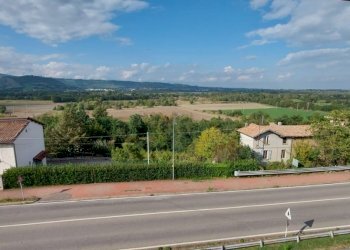 f906b561-f45d-43ed-8168-392eff65917d.JPG - Appartamento Strada della Cisa 15, Fornovo di Taro - foto 22