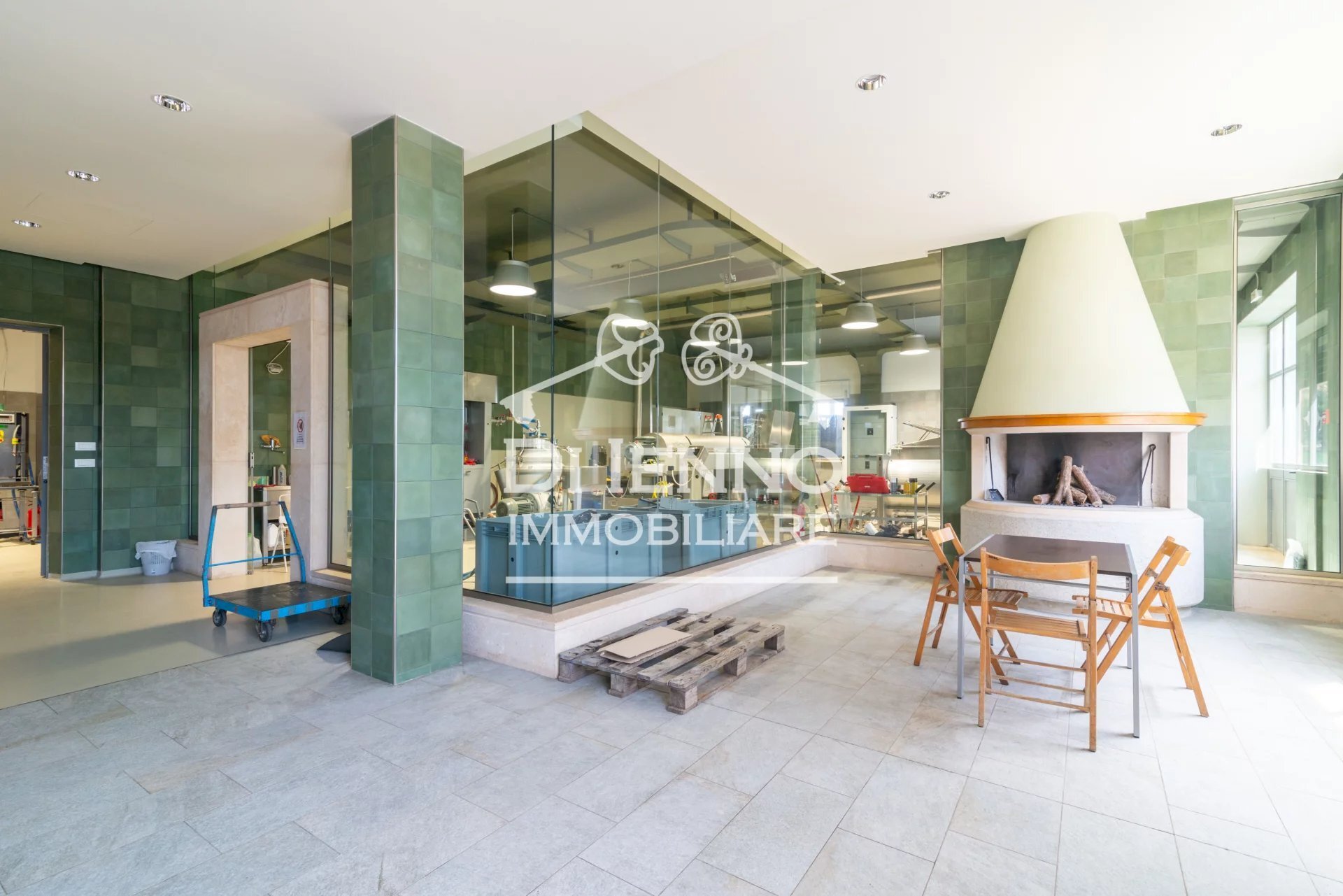 Negozio Via Fara Sabina, Fara in Sabina - foto 1