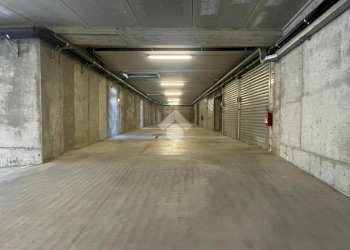 Box via umberto I, Lanzo Torinese - photo 19