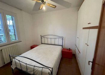 Camera matrimoniale - Quadrilocale viale dei Platani, Ravenna (zona Porto Corsini) - foto 11