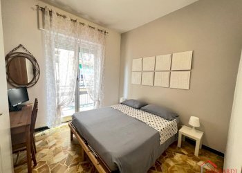 3.0 camera 1.jpg - Appartamento VIA GIACOMO PUCCINI 17A, Genova - foto 9