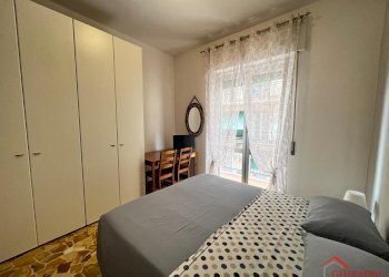 3.2 camera 1.jpg - Appartamento VIA GIACOMO PUCCINI 17A, Genova - foto 10