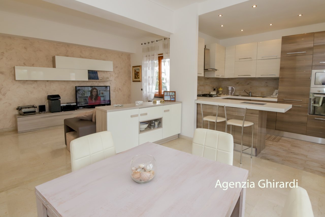 2.5 open space.jpg - Appartamento Via Briscata 28, Genova - foto 1