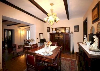 Independent house Castino - photo 21