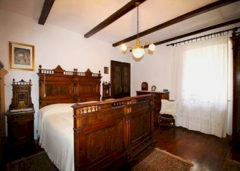 Independent house Castino - photo 31