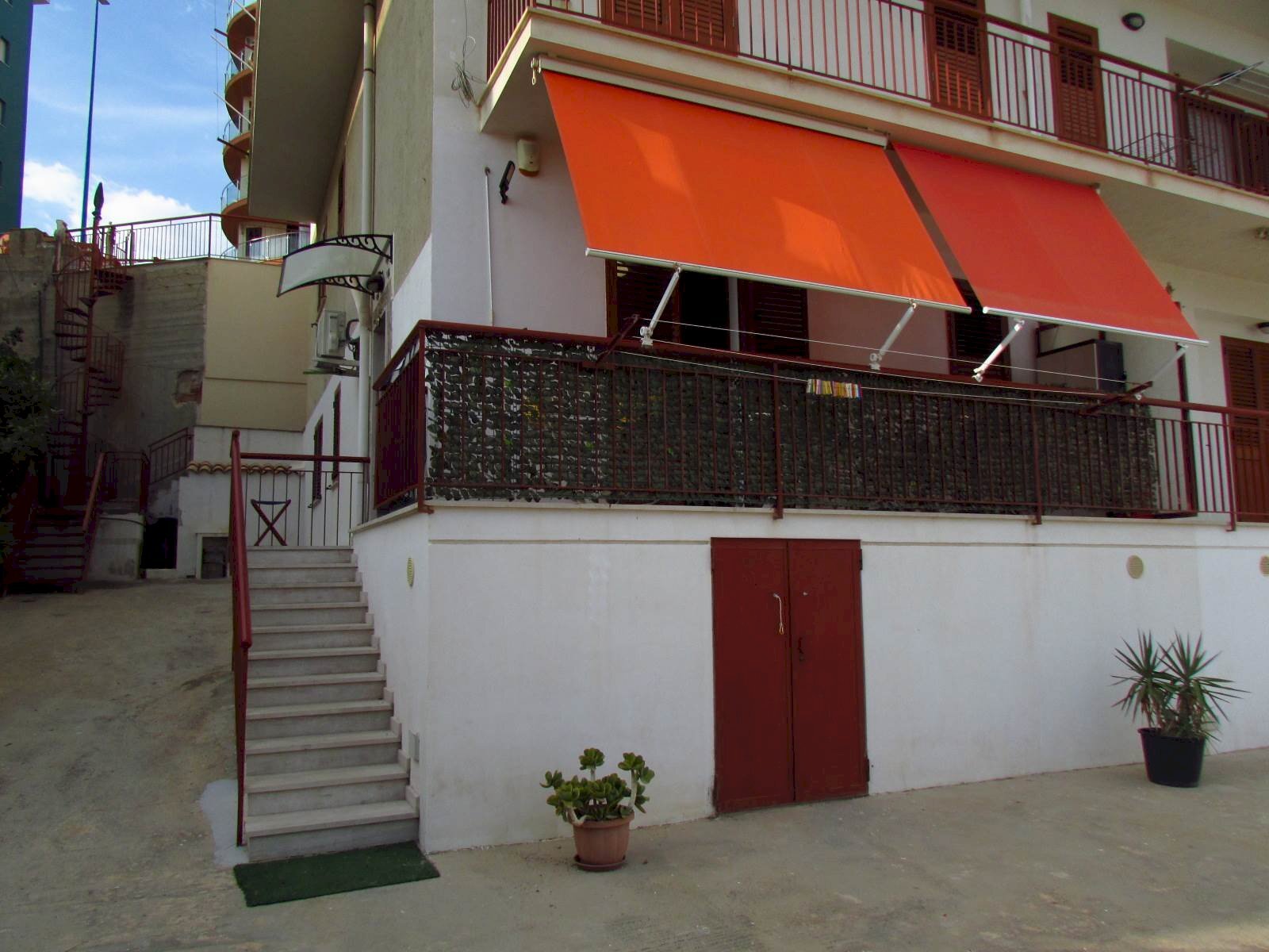 Four-room apartment Via Isola Ferdinandea 30, Sciacca - photo 1