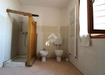 Independent house Via per Concordia, Mirandola - photo 18