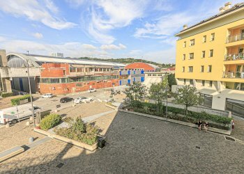 Bilocale Via Luigi Cibrario, Genova (zona Sestri Ponente) - foto 9