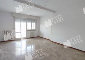 Apartment Cento - photo 1
