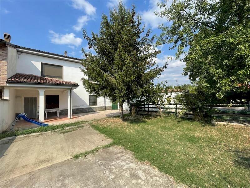Independent house Alessandria - photo 1