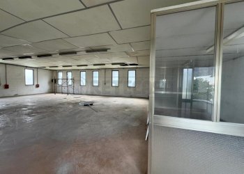 WhatsApp Image 2024-05-02 at 09.29.34.jpeg - Laboratory Arcugnano - photo 2