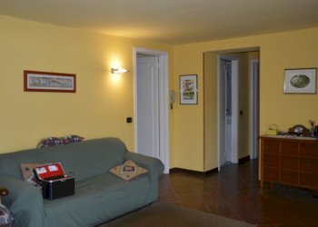 _DSC0406.JPG - Villa Traversa 1 di Via per Corte Nocco, Lucca - foto 7