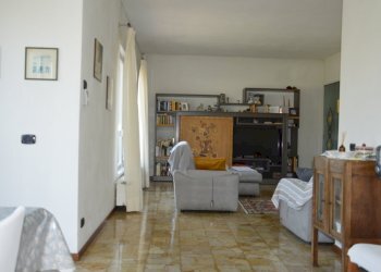 _DSC0446.JPG - Villa Traversa 1 di Via per Corte Nocco, Lucca - foto 3