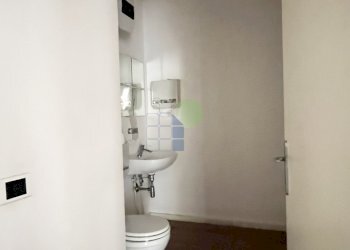bagno - Ufficio Scali Cerere 3, Livorno - foto 10