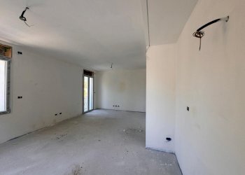 WhatsApp Image 2024-08-29 at 17.27.36 (3).jpeg - Appartamento Fornovo di Taro - foto 9