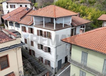 Casa indipendente Frazione Chiesa, 10 
 Valle San Nicolao, Valle San Nicolao - foto 1