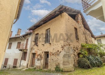 Casa indipendente Frazione Chiesa, 10 
 Valle San Nicolao, Valle San Nicolao - foto 53
