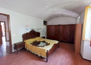 Casa indipendente Frazione Chiesa, 10 
 Valle San Nicolao, Valle San Nicolao - foto 87