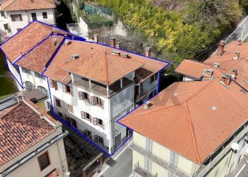 Casa indipendente Frazione Chiesa, 10 
 Valle San Nicolao, Valle San Nicolao - foto 94