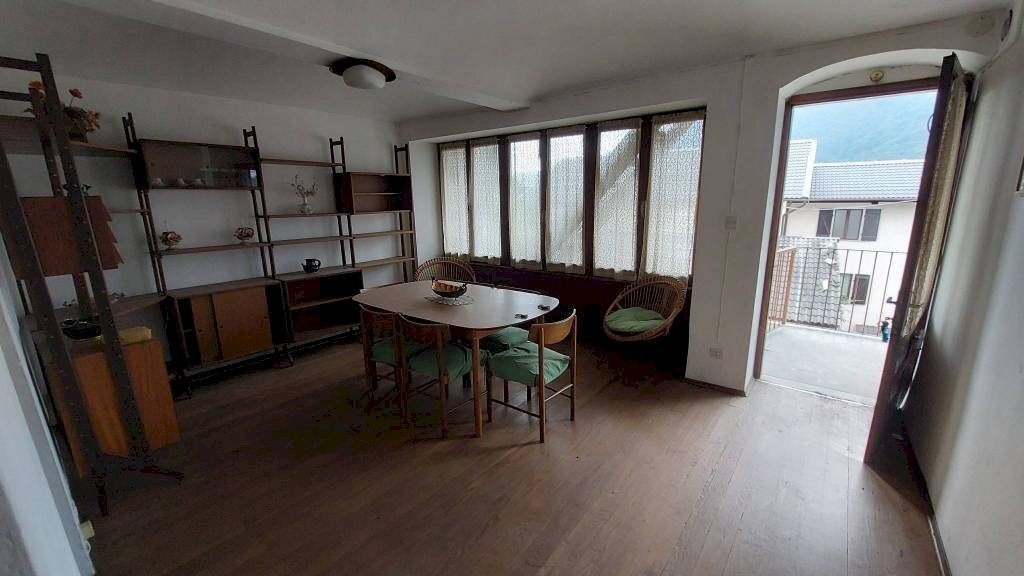 Salone - Appartamento via Monte Marzo, 37, Valchiusa - foto 2