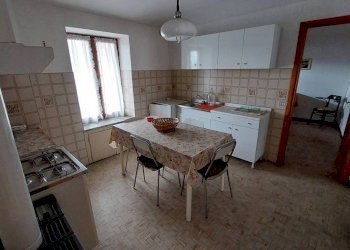 Cucina - Appartamento via Monte Marzo, 37, Valchiusa - foto 5