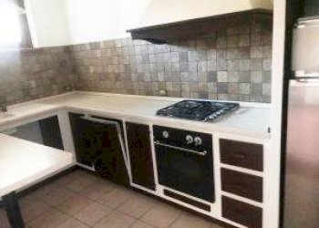 Cucina - Trilocale vicolo Ortaggio, Golasecca - foto 2