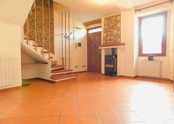 Soggiorno - Three-room apartment vicolo Ortaggio, Golasecca - photo 13