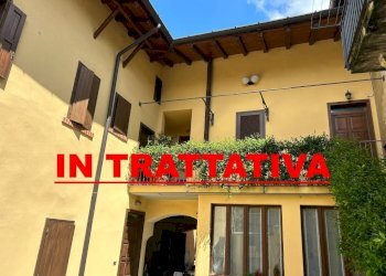 Facciata - Three-room apartment vicolo Ortaggio, Golasecca - photo 1