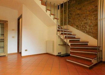 Soggiorno - Three-room apartment vicolo Ortaggio, Golasecca - photo 4