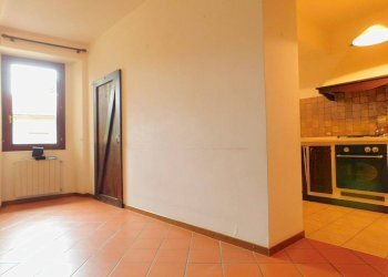 Cucina - Three-room apartment vicolo Ortaggio, Golasecca - photo 8