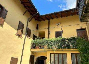 Facciata - Three-room apartment vicolo Ortaggio, Golasecca - photo 22