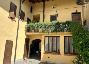 Facciata - Three-room apartment vicolo Ortaggio, Golasecca - photo 23